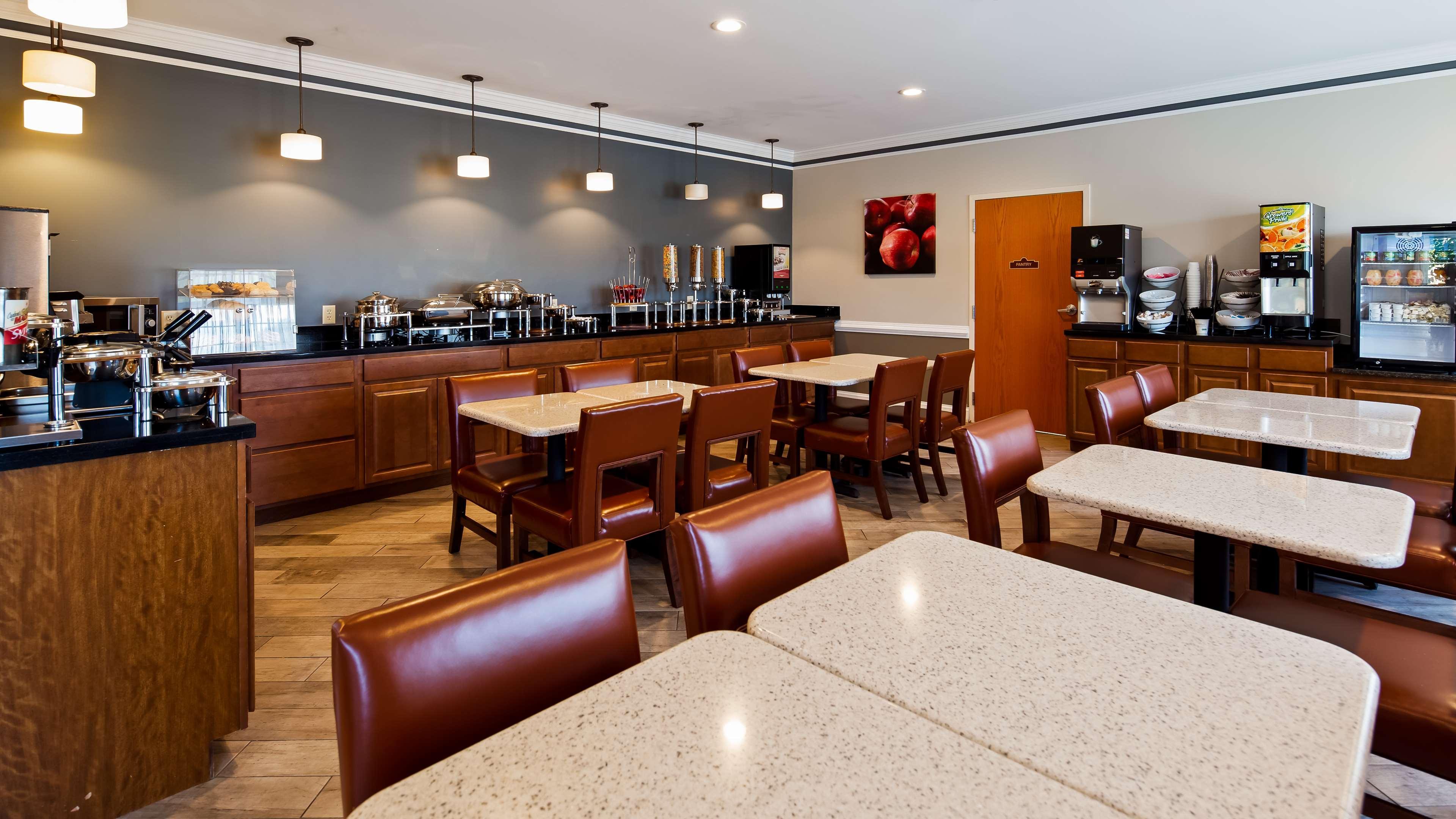 Best Western Plus Hannaford Inn & Suites Kenwood Kültér fotó